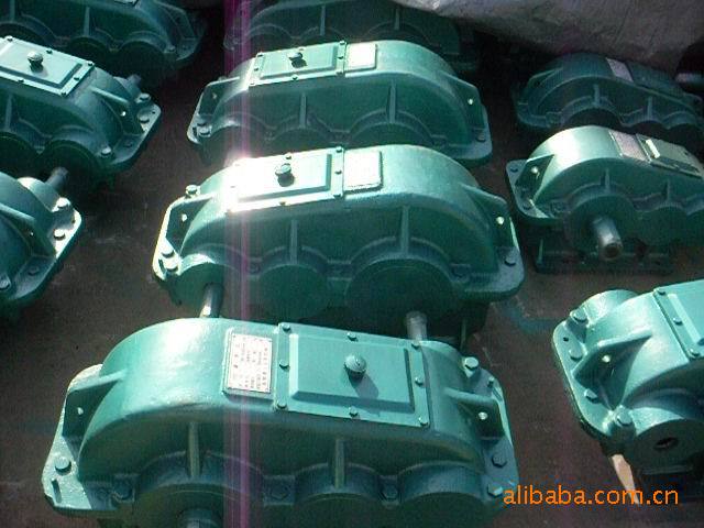 JZQ型系列齒輪減速機